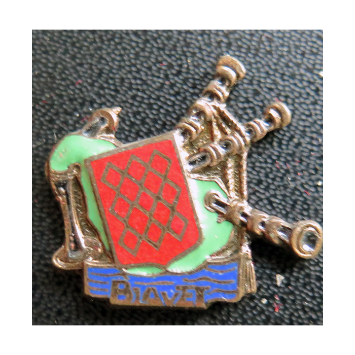 BLAVET : Insigne de boutonnière du bâtiment de débarquement de chars Blavet en émail sans attache