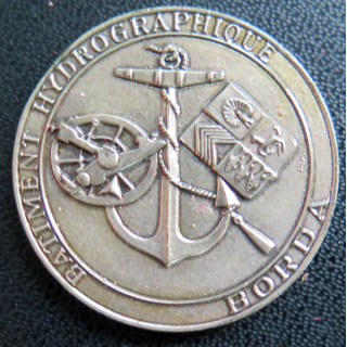 BORDA : Rondache argentée du bâtiment hydrographe Borda FIA sans attache