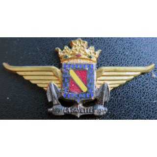 LA FAYETTE : insigne du porte avions La Fayette Augis en émail sans attache