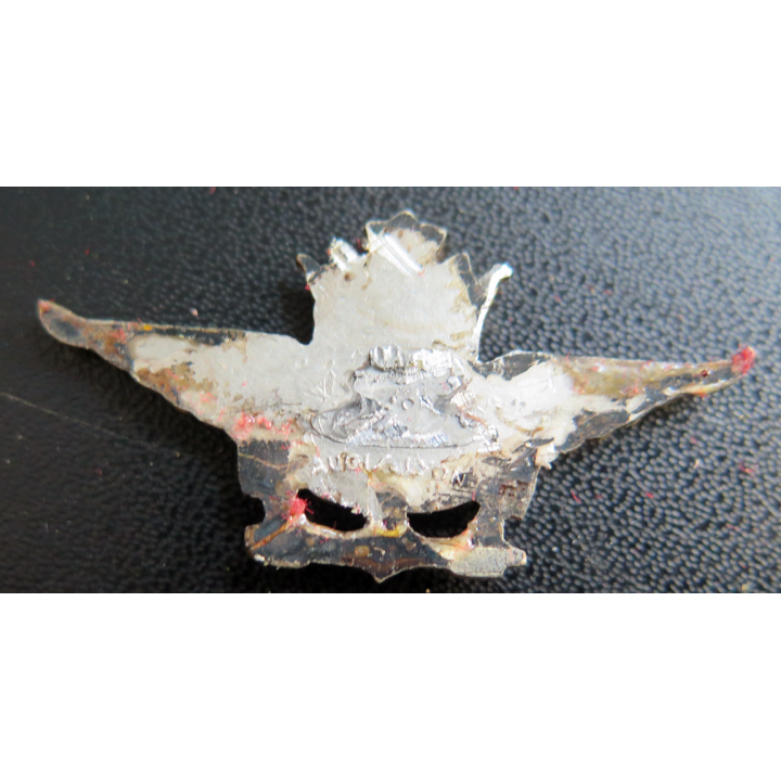 LA FAYETTE : insigne du porte avions La Fayette Augis en émail sans attache