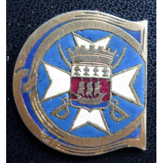 CASSARD : insigne de l'Escorteur d'escadre Cassard Arthus Bertrand Paris en émail sans attache