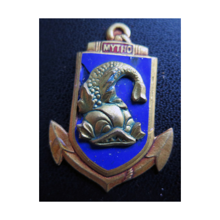MYTHO : insigne du dragueur océanique Mytho Courtois sans attache
