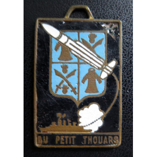 DU PETIT THOUARS : insigne de porte clefs de l'escorteur d'escadre Du Petit Thouars petits défauts d'émail