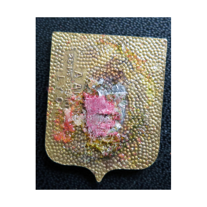 DUMONT D'URVILLE : Insigne de l'aviso colonial Dumont d'Urville Augis en émail sans attache