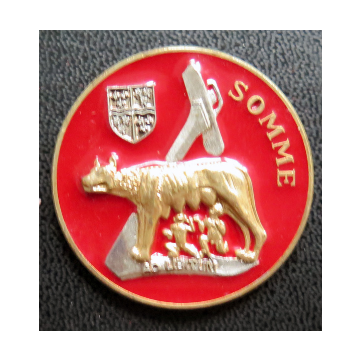 SOMME : rondache fond rouge du Somme FIA sans attache