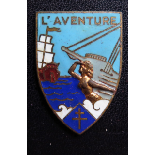 L'AVENTURE : Insigne de la Frégate L'aventure Augis en émail sans attache
