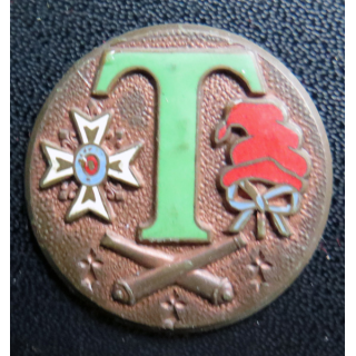 TARTU : insigne de l'escorteur d'escadre Tartu Arthus Bertrand Paris en émail sans attache