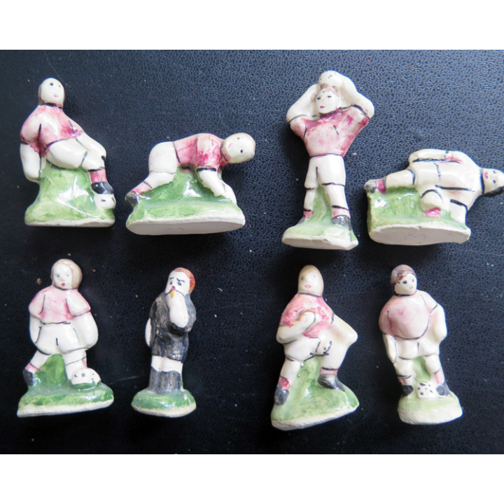 Lot de 9 fèves Footballeurs