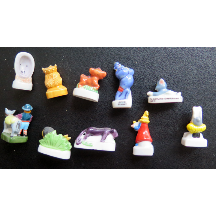 Lot de 10 fèves Disney et autres  de Bandes dessinées