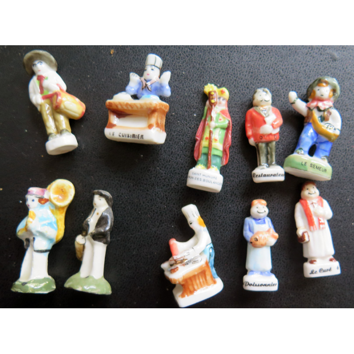 Lot de 10 fèves de métiers et musiciens + 1 fève de brioches