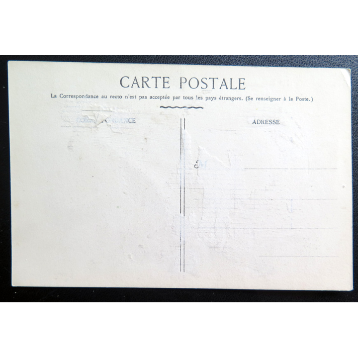 10° RC : carte postale des uniformes du 10° RC de 1758 à 1912 Cuirassiers Royal Cravates Cavalerie