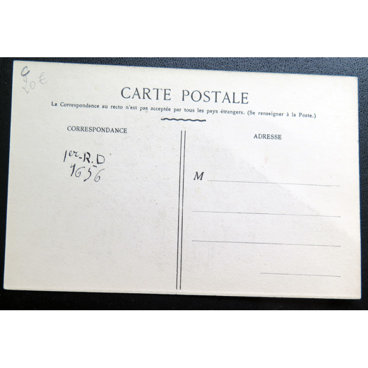 1° RD : carte postale des uniformes du 1° Rgt de Dragons de 1724 à 1913 Royal Dragons