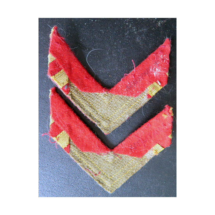 URSS : paire de galons de bras de Lieutenant de l'armée rouge (copie ?)