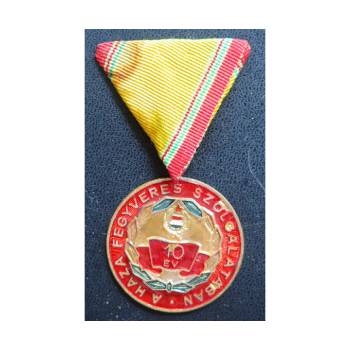 HONGRIE : Médaille des 10 ans de services militaires