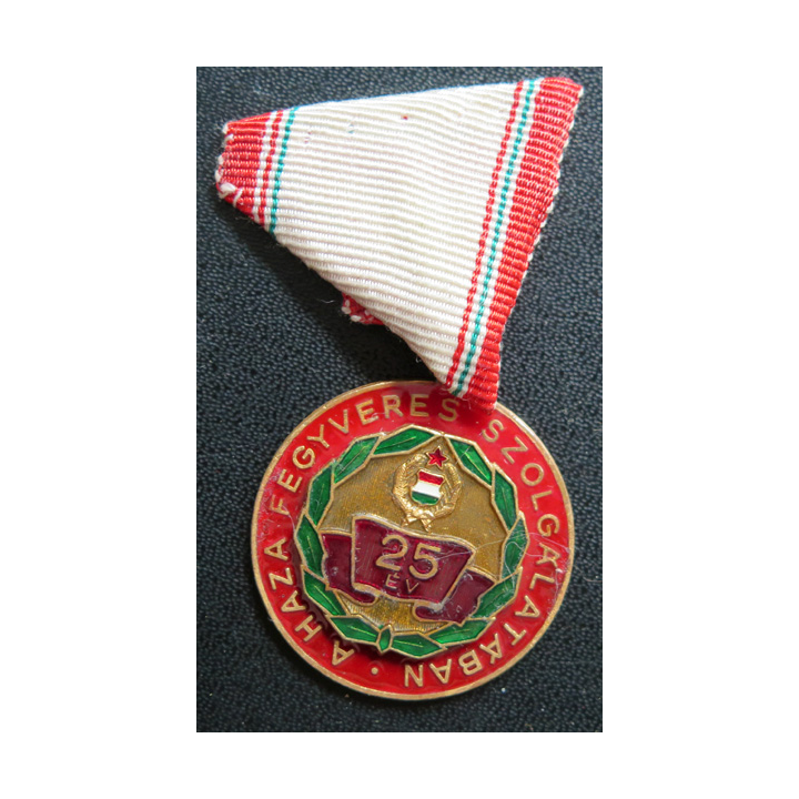 HONGRIE : Médaille des 25 ans de services militaires