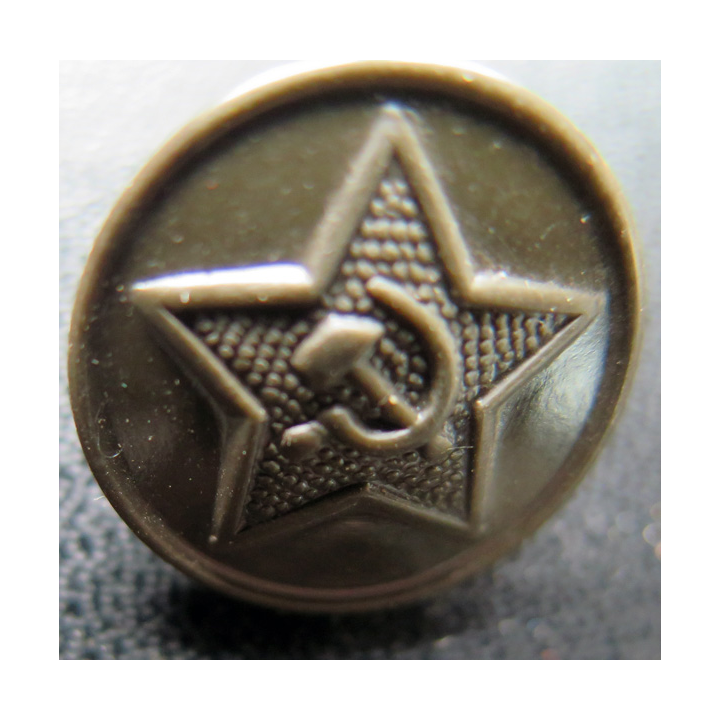 URSS : 100 boutons vert olive pour tenue de campagne de l'armée soviétique