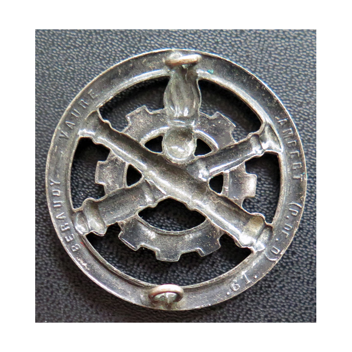 insigne de béret  commissariat argenté  fabrication Beraudy-Vaure