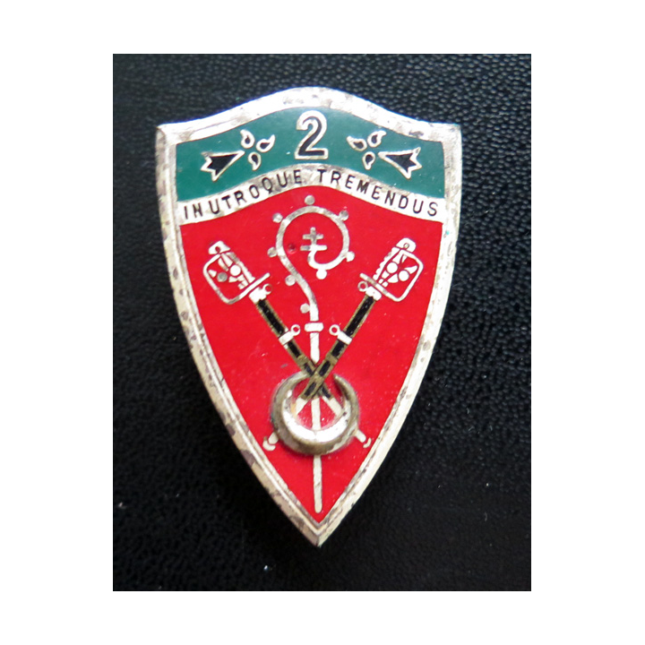 insigne du 2° régiment de chasseurs de fabrication Drago G. 2263