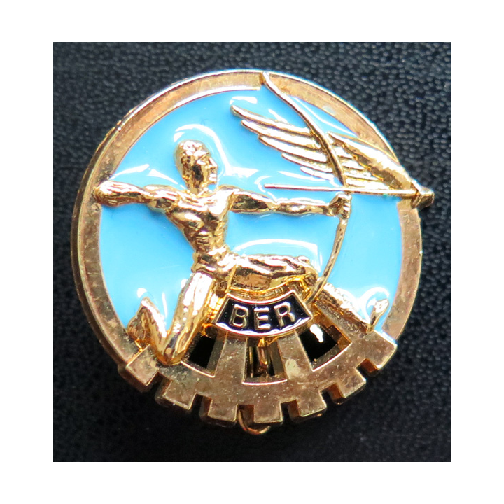BER : insigne métallique de la base école de Rochefort de fabrication Arthus Bertrand A. 521