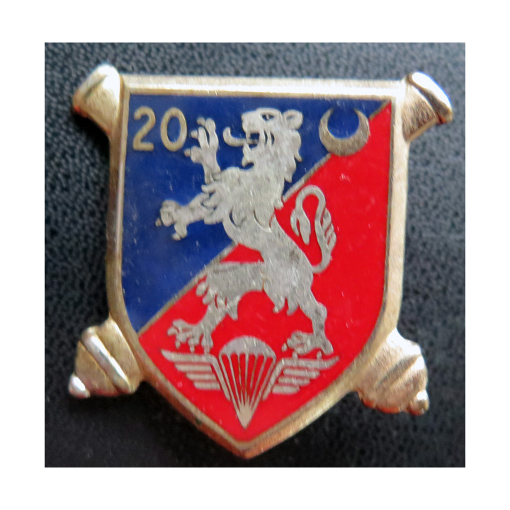 Insigne du 20° régiment d'artillerie de fabrication Drago 1999 20° RA