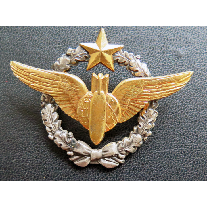 ARMEE DE L'AIR : Brevet de Bombardier Drago Romainville