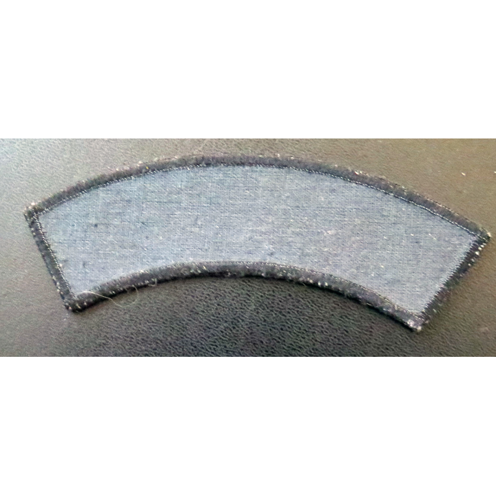 RUSSIE : insigne tissu obsolète de la Milice (Police) en fils métalliques dorés