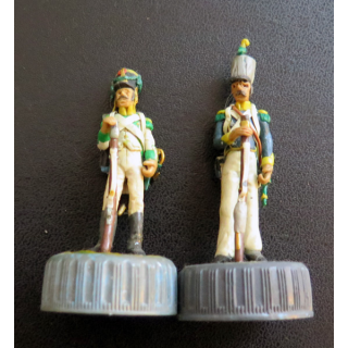 URSS : 2 bouchons de gourde aux effigies de soldats de l'Empire