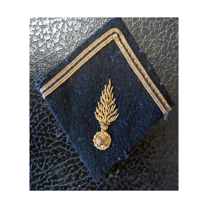 PATTE DE COL : Patte de col Gendarmerie Mobile époque libération ou après 1945