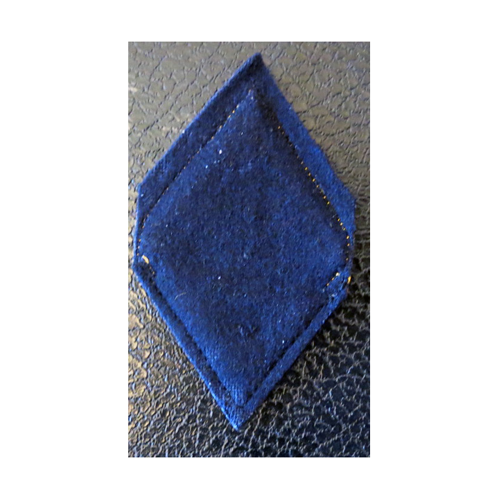 LOSANGE DE BRAS MODÈLE 45 : écussons et galons de manche de 1° classe hors unité des chasseurs d'Afrique ( RCA) AFN