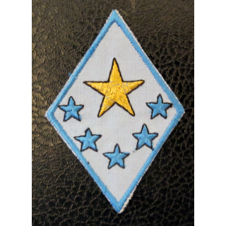 LOSANGE DE BRAS MODÈLE 45 :  écusson inconnu fond bleu 1 étoile or, 5 étoiles bleues