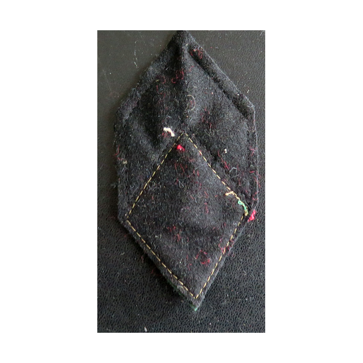 526° RT : Galon de caporal chef ADL du 526° régiment du train sans crochets de fixation