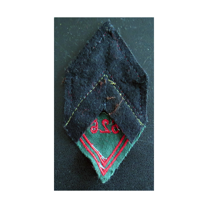 526° RT : Galon de caporal engagé (ADL) du 526° régiment du train sans crochets de fixation