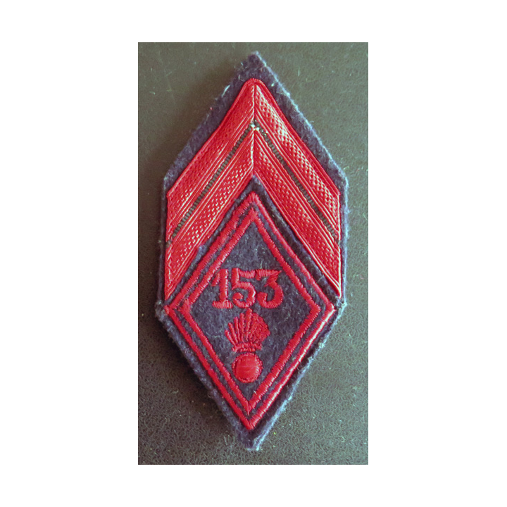 153° RI : Galon de caporal appelé (PDL) du 153° régiment d'infanterie avec crochets de fixation
