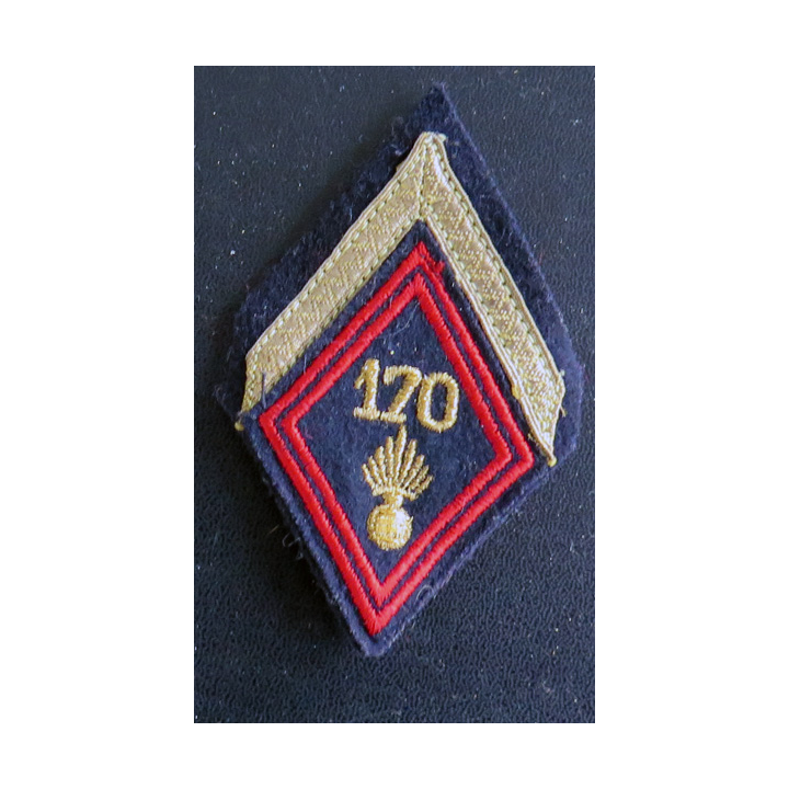 170° RI : Galon de sergent appelé (PDL) du 170° régiment d'infanterie avec crochets de fixation