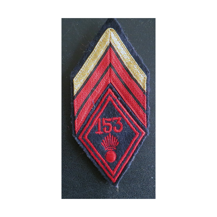 153° RI : Galon de caporal-chef appelé (PDL) du 153° régiment d'infanterie avec crochets de fixation