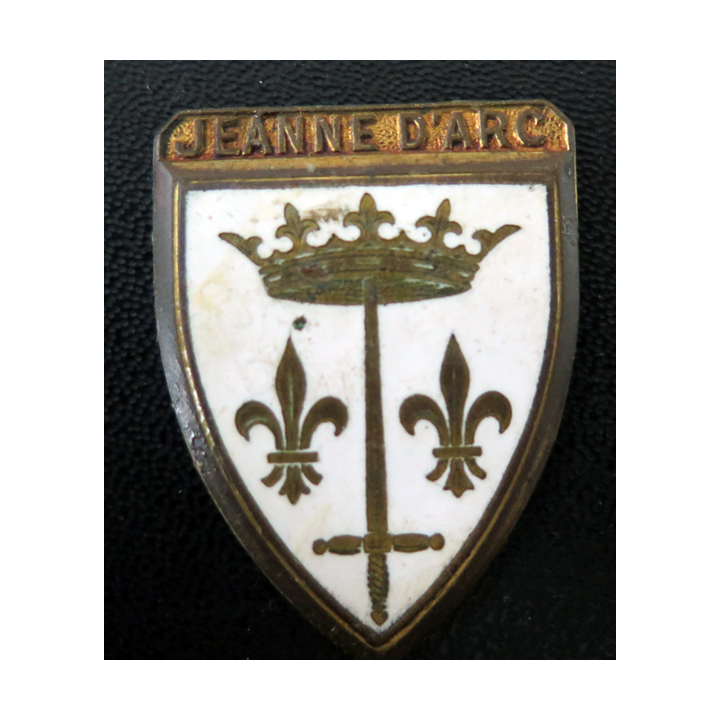 JEANNE D'ARC : insigne émaillé du Croiseur Jeanne d'Arc Courtois sans attache