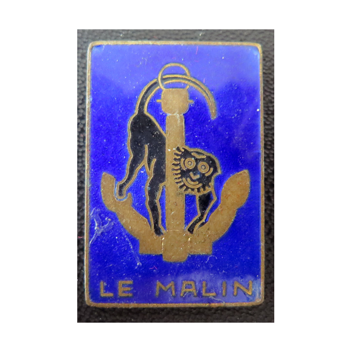 LE MALIN : insigne émaillé du Contre Torpilleur Le Malin (singe noir) Augis sans attache