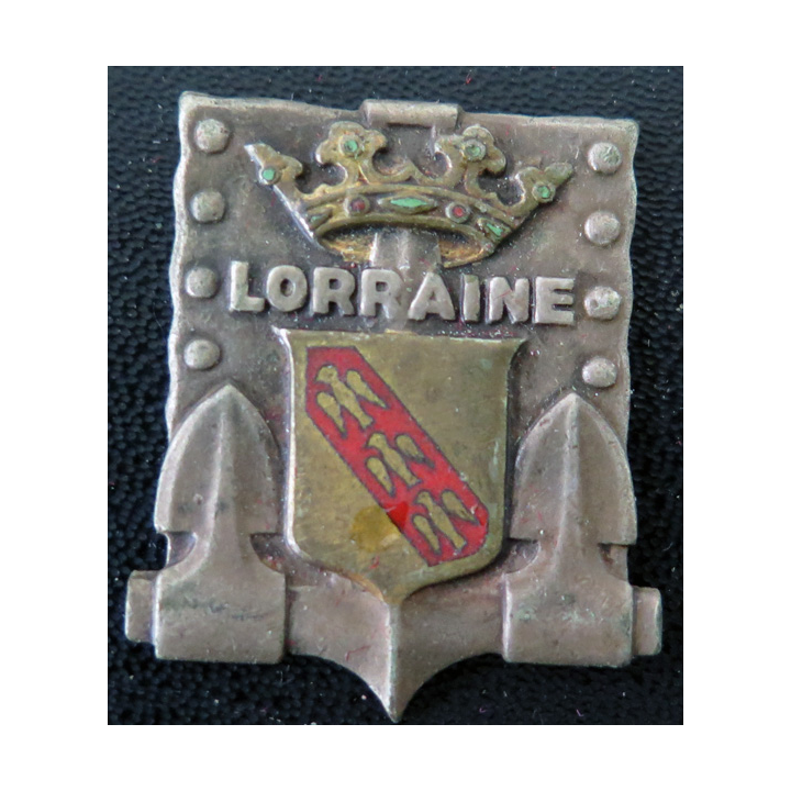LORRAINE : insigne émaillé du bâtiment de ligne Lorraine Drago Béranger sans attache