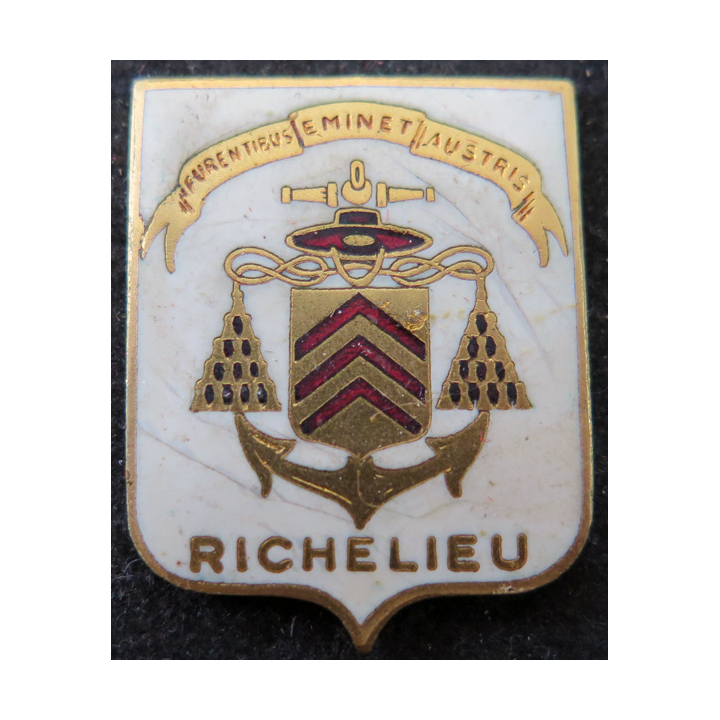 RICHELIEU : insigne émaillé du bâtiment de Ligne Richelieu Augis sans attache