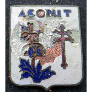 ACONIT : insigne émaillé (avec gros défaut d'émail) de la Corvette Aconit Arthus Bertrand sans attache