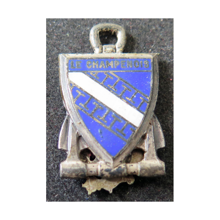 LE CHAMPENOIS : insigne émaillé de l'e l'escorteur rapide Le Champenois (Fabrication Augis) sans attache