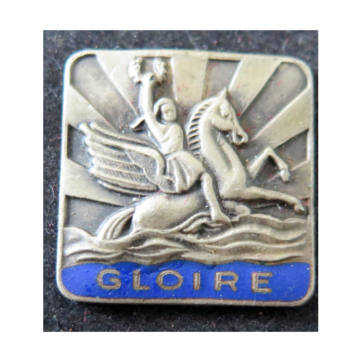 GLOIRE : insigne émaillé du croiseur Gloire Augis sans attache