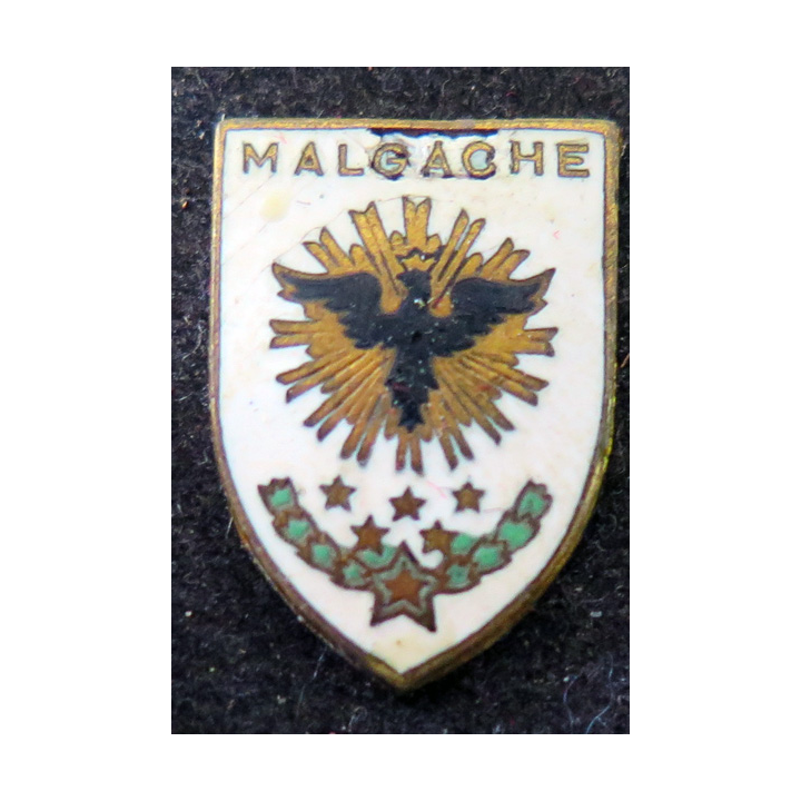 MALGACHE : pin's émaillé de l'escorteur Malgache sans attache
