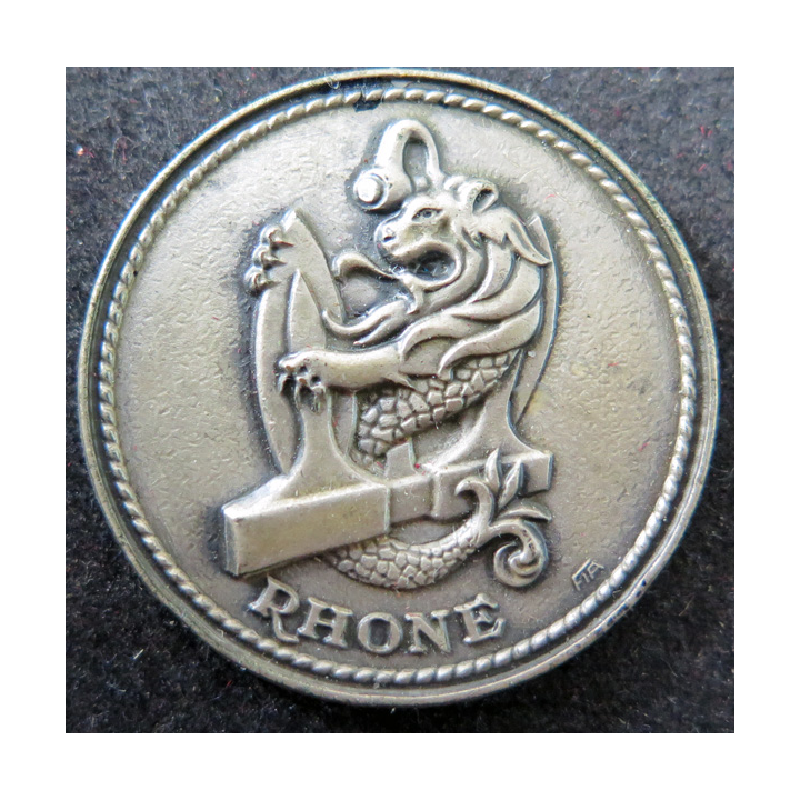 RHÔNE : rondache argentée (ou porte clef limé ?) du Pétrolier Rhône sans attache