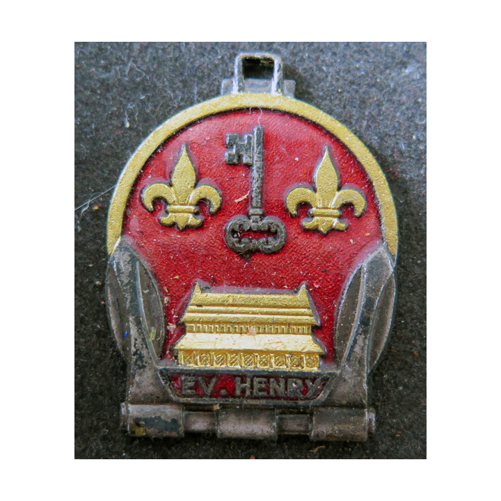 E.V HENRY : insigne émaillé rouge de l'aviso escorteur Enseigne de vaisseau Henry sans attache