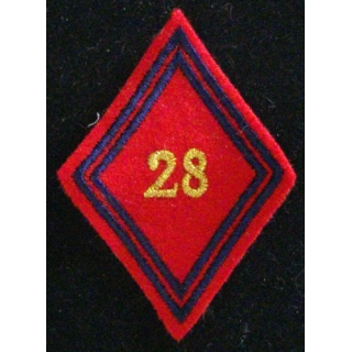 LOSANGE DE BRAS MODÈLE 45 : 28° RA RÉGIMENT D'ARTILLERIE CADRE