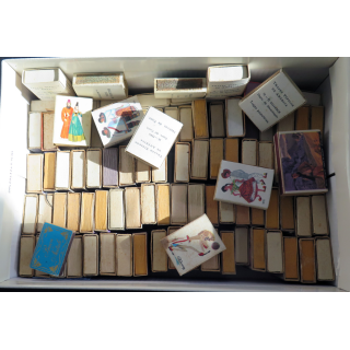 BOITE D'ALLUMETTES : Lot de 96 boites d'allumettes