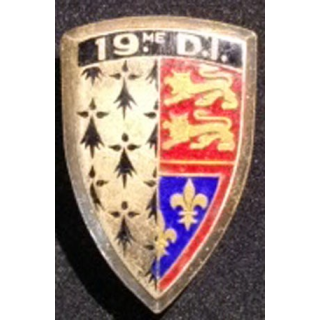 insigne métallique de la 19° division d'infanterie Arthus Bertrand