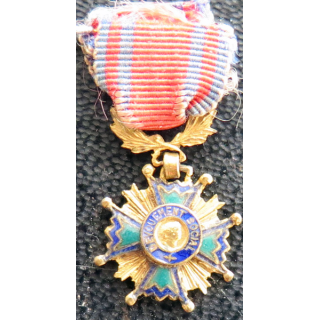 FRANCE : Médaille miniature du dévouement social en émail