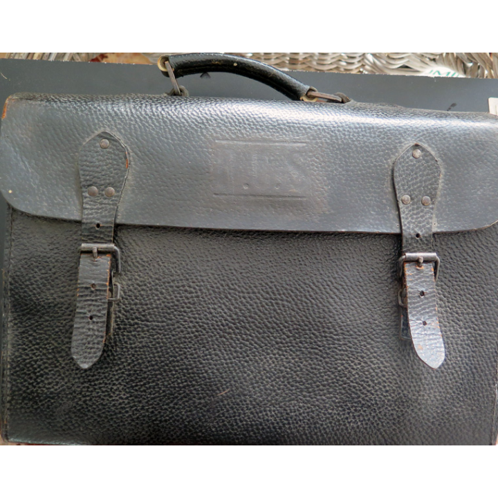 ANTIQUITÉS : vieille valise en cuir pour transport d'outils 29 x 16 x 40 cm